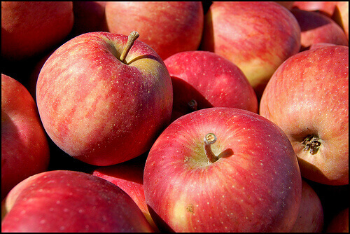 φρούτα που βοηθούν να χάσετε βάρος -μηλα