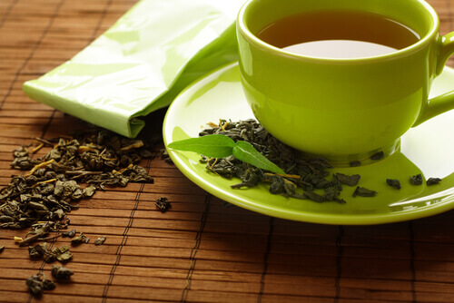 πρήξιμο των δακτύλων- πράσινο τσάι
