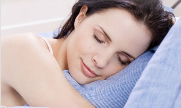 Κοιμηθείτε καλύτερα με σπρέι μαξιλαριών
