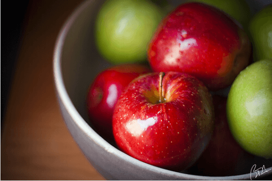 πρασινα και κοκκινα μηλα