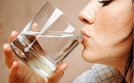 νερο για να μειώσετε το ουρικό οξύ