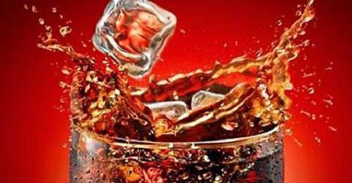 Τι συμβαίνει στο σώμα όταν πίνετε Coca Cola;