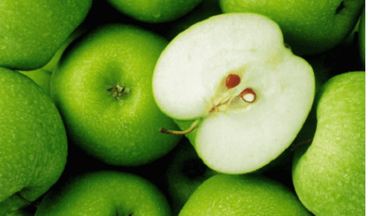 Υγιεινά φρούτα - Πράσινα μήλα