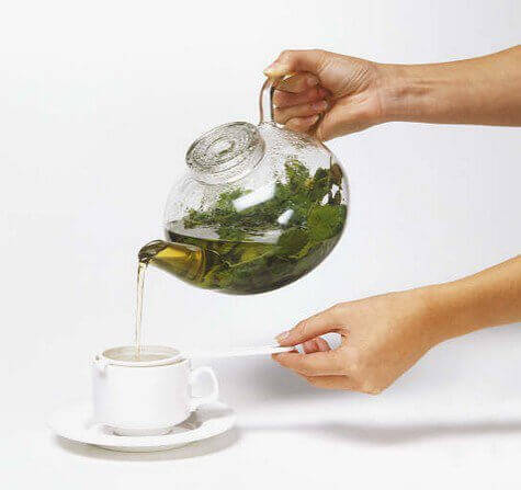 τσάι από φύλλα κυδωνιού για απώλεια βάρους