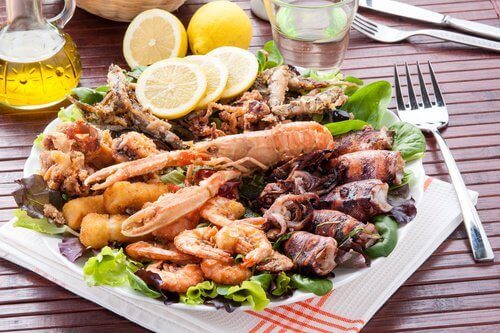 Βιταμίνες και μέταλλα που καταπολεμούν την κατάθλιψη - Πιάτο με θαλασσινά