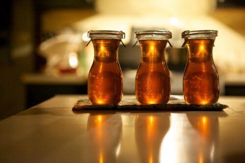 συνταγές με δεντρολίβανο, μέλι, δεντρολίβανο για καλύτερη κυκλοφορία του αίματος