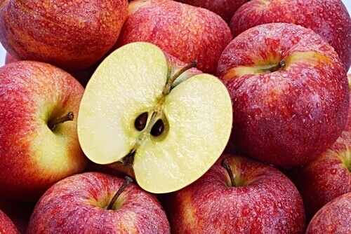 Αντικαρκινικοί σπόροι - Μήλα και κουκούτσια μήλου