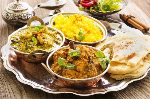Η ινδική μαγειρική μπορεί να βοηθήσει στο αδυνάτισμα