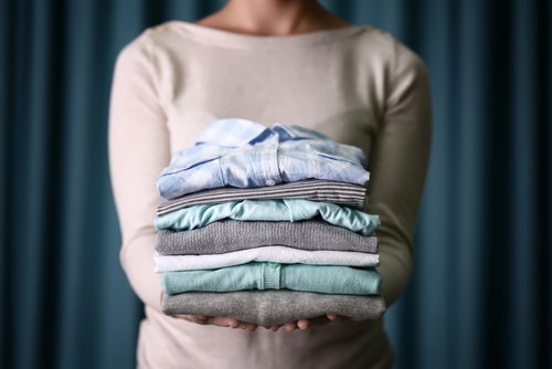 Βαμβακερά ρούχα: Πλεονεκτήματα και πώς να τα πλένετε