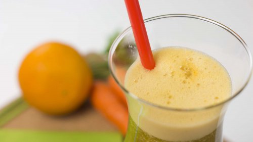Χυμός από καρότο, πορτοκάλι και μαϊντανό για απώλεια βάρους