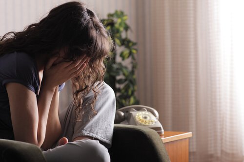 Ασυναίσθητες μη ελκυστικές συνήθειες - ψέμματα