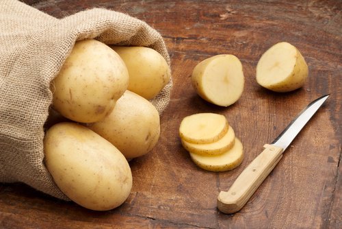 δουλειές του σπιτιού: - πατάτα για τρίψιμο κατσαρόλας
