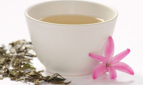 για να δυναμώσετε τους μύες σας Λευκό τσάι