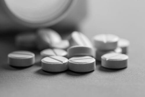 ασπιρινη για λευκά ρούχα