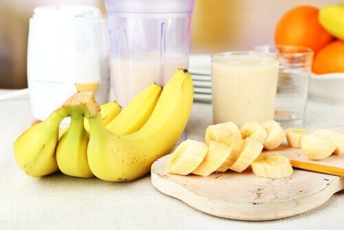 Μείωση της υπέρτασης - Μπανάνες ολόκληρες, κομμένες, και σε χυμό