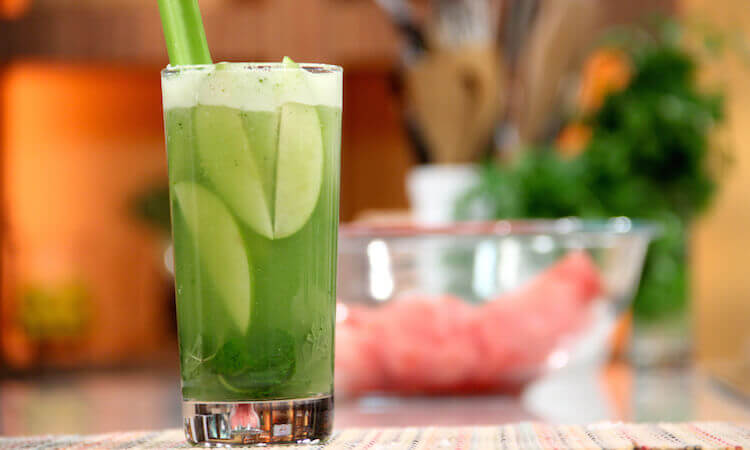Αλόη βέρα και αγγούρι για τα οξέα του στομάχου