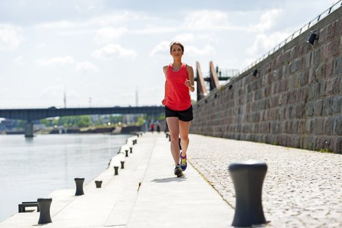 5 υγιεινές συνήθειες για να γίνετε πιο ήρεμοι, γυμναστική