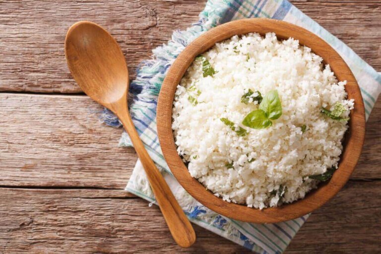 Ποιος θεωρείται ο καλύτερος τρόπος να τρώτε ρύζι;
