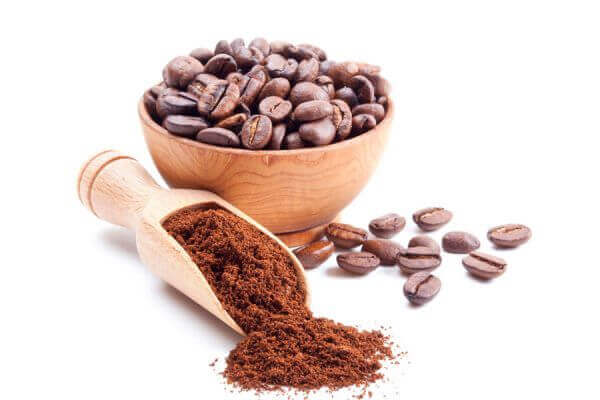 Δυσάρεστες οσμές - Κόκκοι καφέ και καφές αλεσμένος