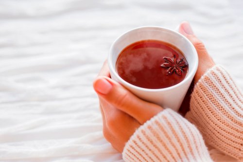 Το διουρητικό τσάι βοηθά στην απώλεια βάρους προϊόντα αποτοξίνωσης και καθαρισμού