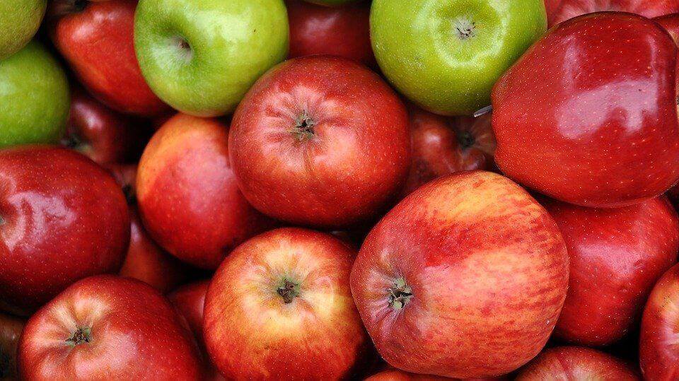 κόκκινα και πράσινα μήλα για να χάσετε εύκολα κιλά 