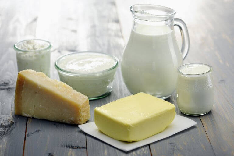 Η διατροφή FODMAP γάλα τυριά και βούτυρο