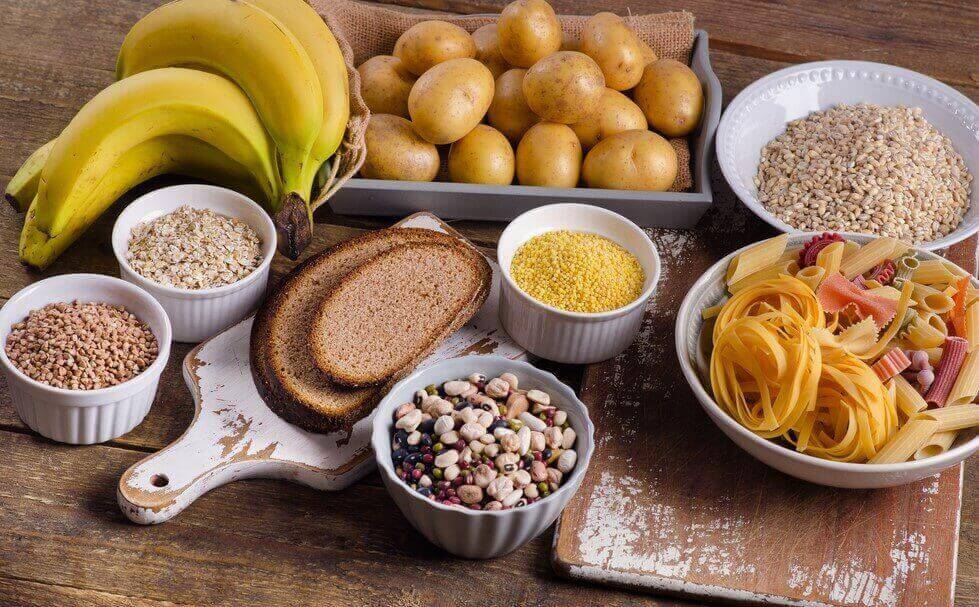 ψωμί, ζυμαρικά, δημητριακά, μπανάνες, δίαιτα χαμηλή σε υδατάνθρακες
