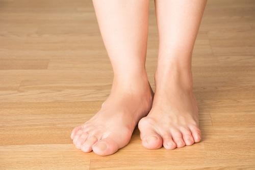 5 βότανα που βοηθούν να αντιμετωπίσετε το κότσι
