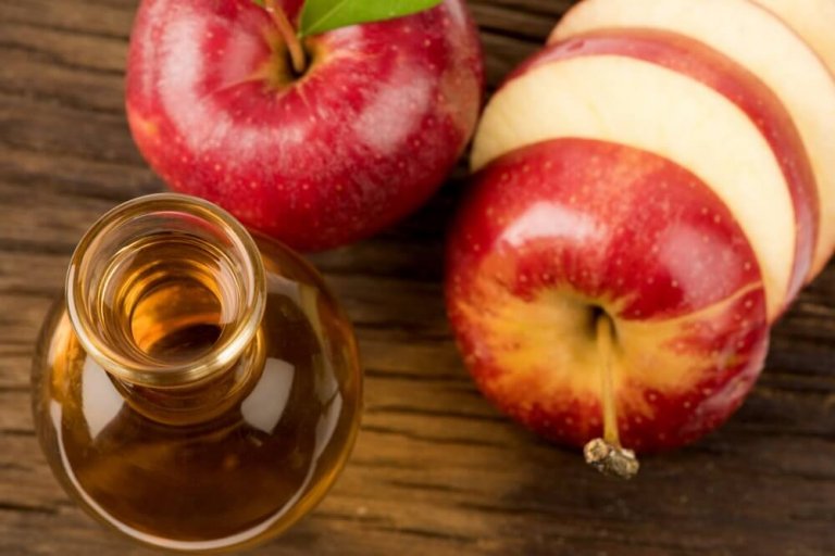 Χοληστερίνη και ζάχαρο: μειώστε τα επίπεδά τους με μηλόξυδο
