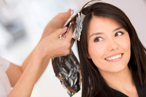 Αφαίρεση της βαφής μαλλιών: 5 αποτελεσματικές σπιτικές λύσεις
