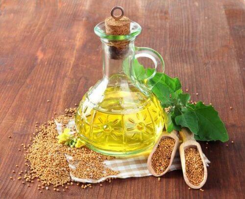 Σπόροι μουστάδρας και ξύδι