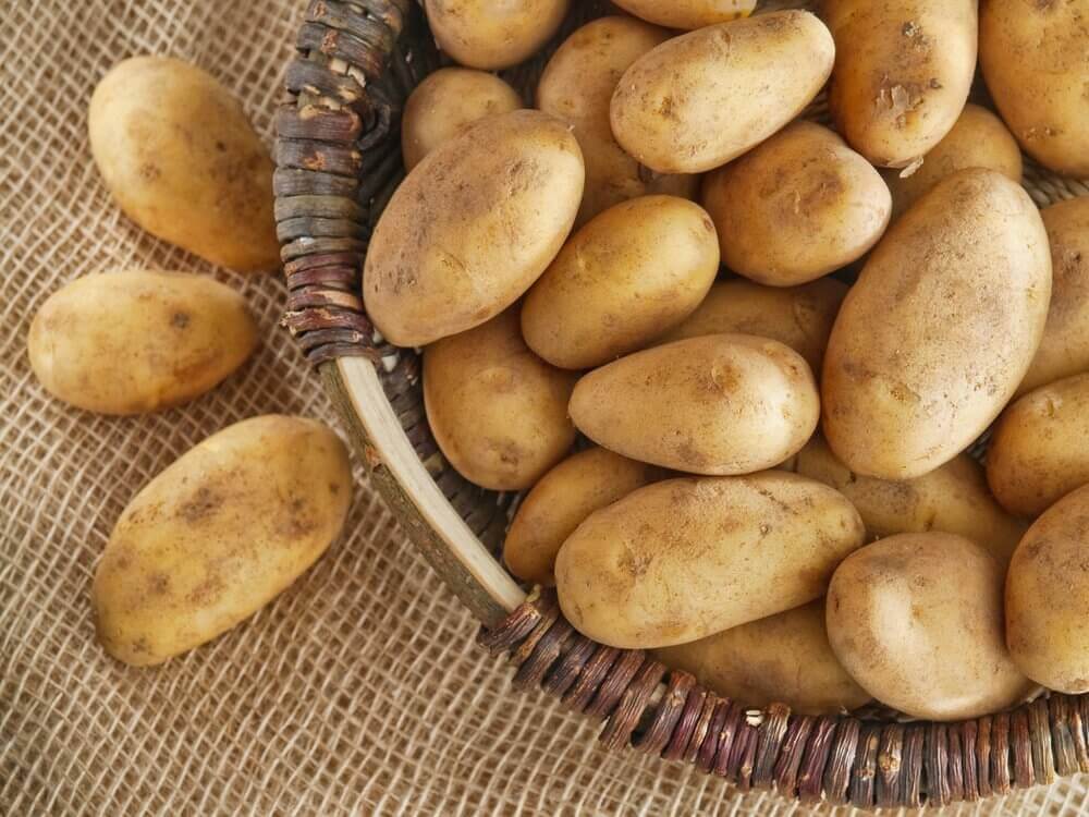 πατάτες για λάμψη στις μασχάλες