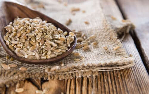 Σπέλτα σε κουτάλα