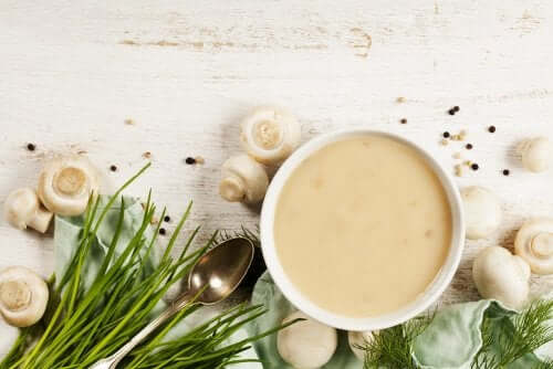 Κρέμα με μανιτάρια