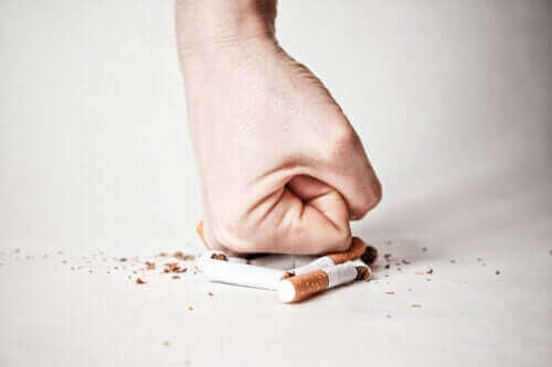 Κόψιμο του καπνίσματος: Πώς ν’ αντιμετωπίσετε κάθε στάδιο