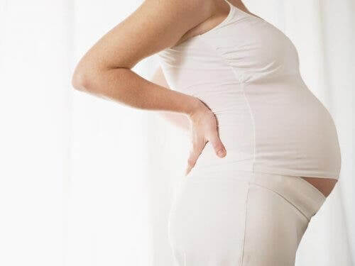 Ισχιαλγία στην εγκυμοσύνη: Τι πρέπει να ξέρετε