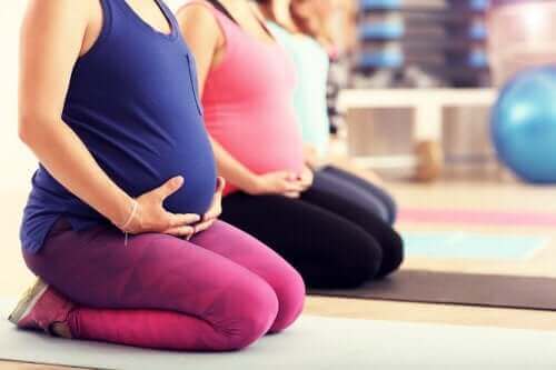 Pilates κατά την εγκυμοσύνη: Είναι καλή ιδέα;