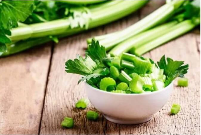Σέλινο ψιλοκομμένο