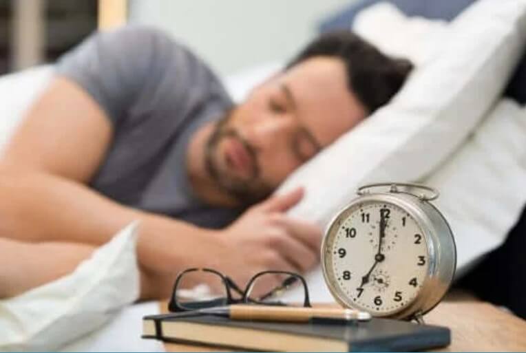 Πώς να βελτιώσετε τον ύπνο σας εύκολα