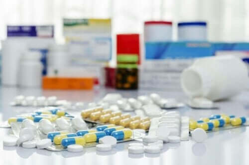 Διάφορα αντιβιοτικά φάρμακα