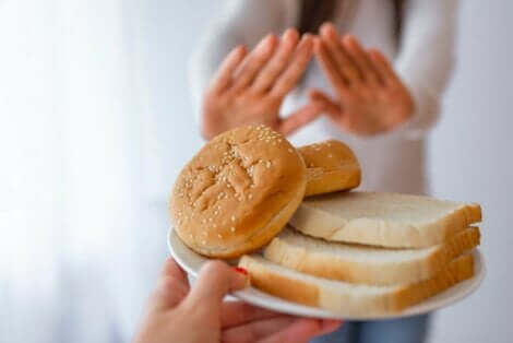Γυναίκα λέει όχι στο ψωμί- Κοιλιοκάκη