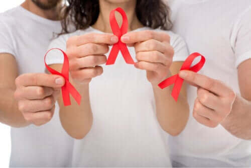 Ιός της ανθρώπινης ανοσοανεπάρκειας (HIV): Συμπτώματα