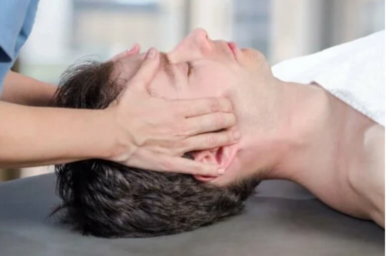 μασάζ στη γνάθο
