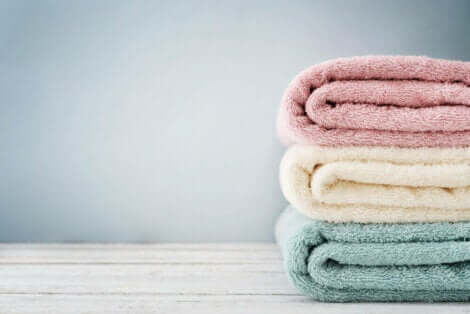Μια στοίβα με πετσέτες
