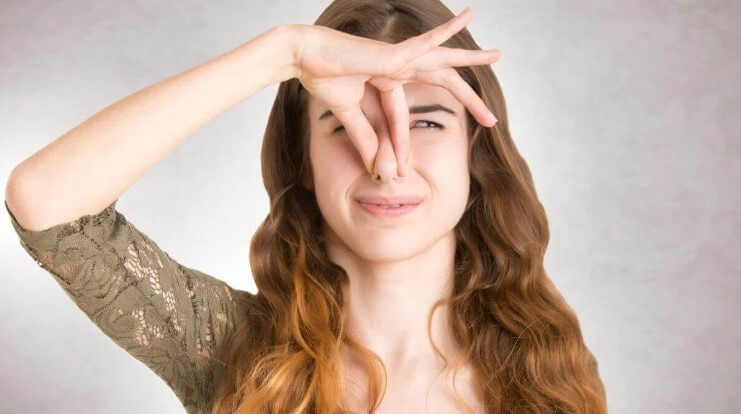 άσχημη μυρωδιά