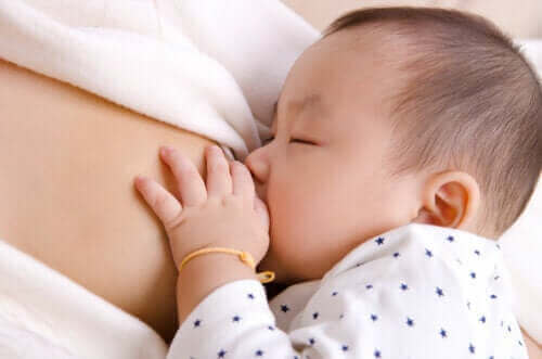 Θηλασμός και το ανοσοποιητικό σύστημα του νεογέννητου