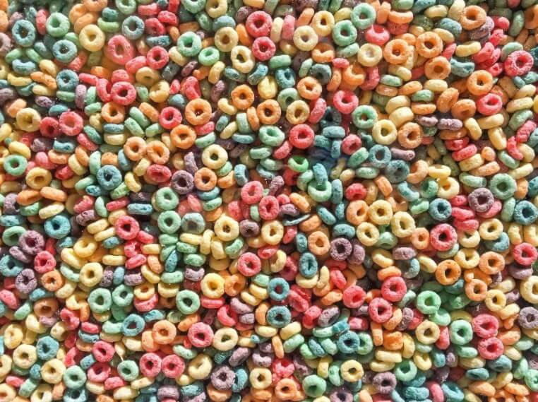 πολύχρωμα δημητριακά