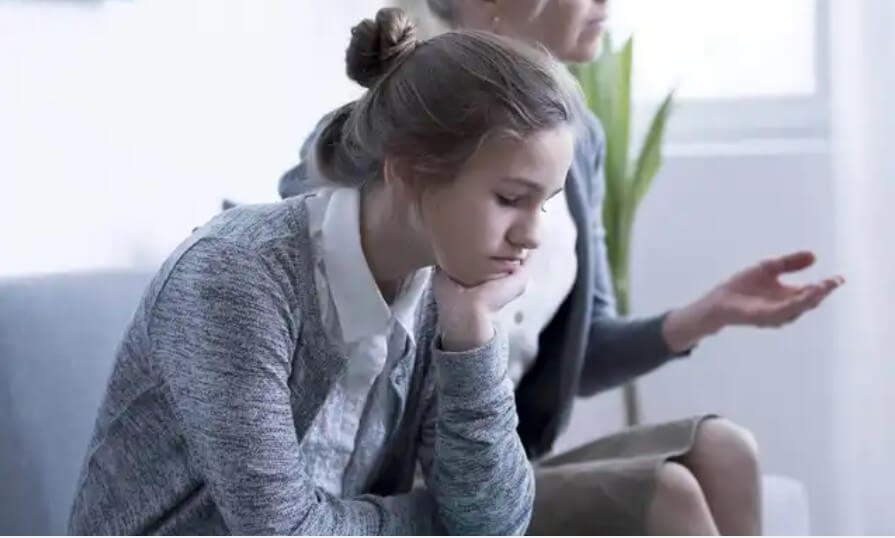 κορίτσι σε γιατρό