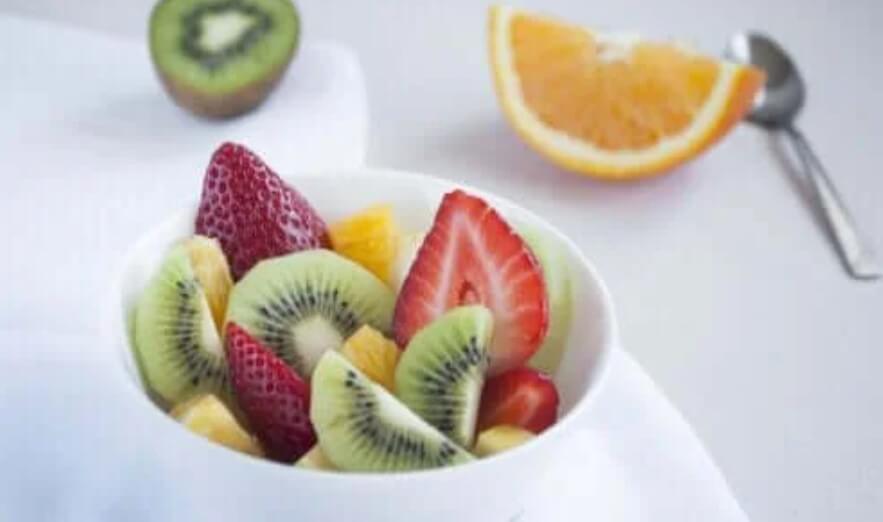 Ποια είναι τα φρούτα με τους λιγότερους υδατάνθρακες;
