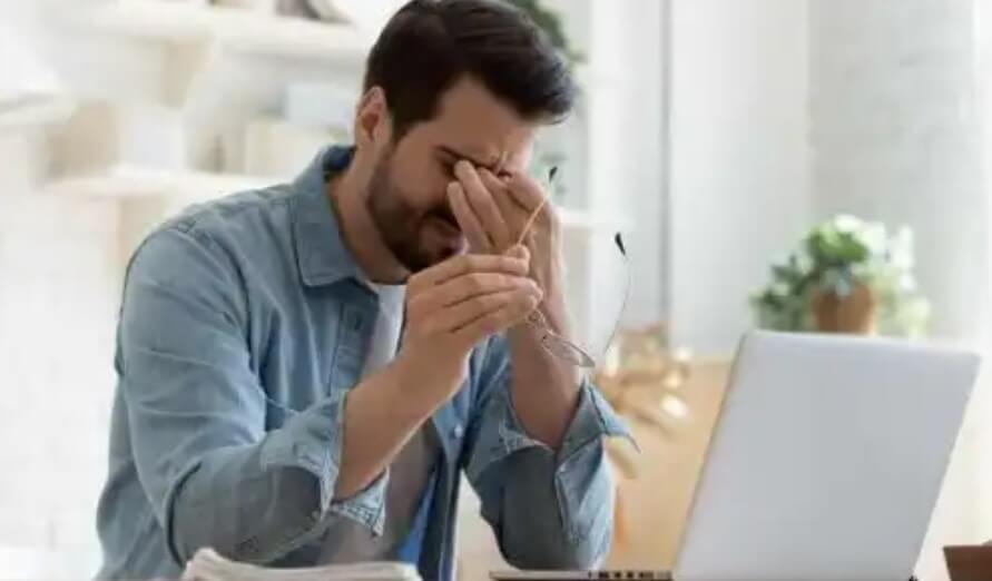 πόνος στα μάτια